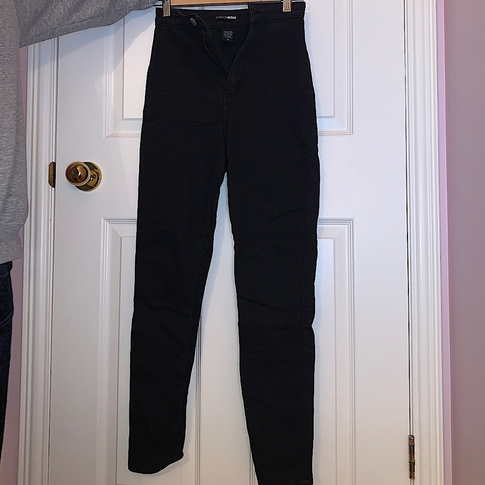 High-rise jeans